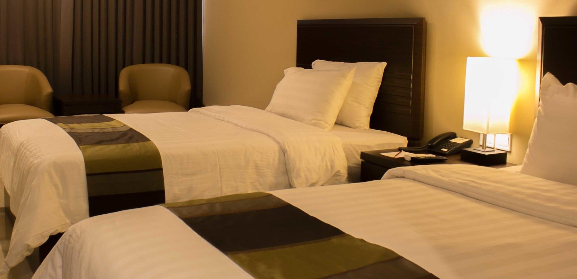 Grand Abe Hotel Jayapura Exterior foto